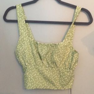 Green cropped tank top